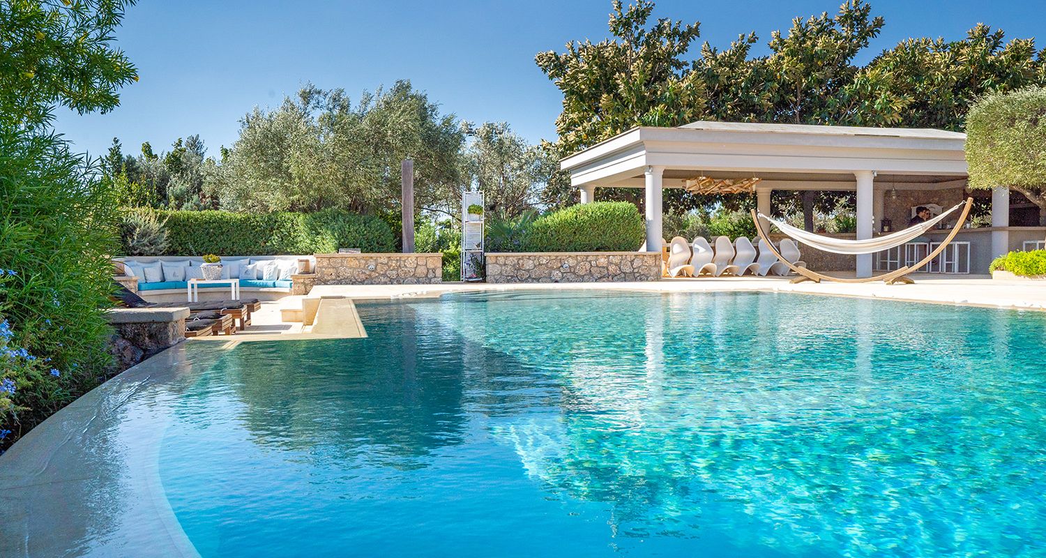 Pretty Greek Villas, personally chosen villas in Greece, charming and ...